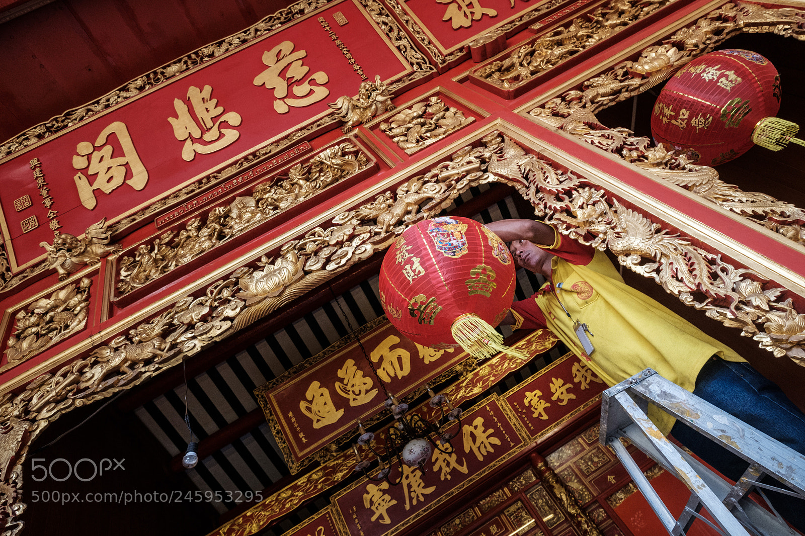 Fujifilm X-T2 sample photo. Preparing for chinese new photography