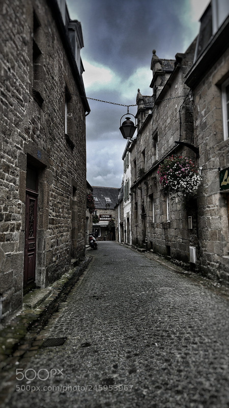LG G4 sample photo. Alley photography