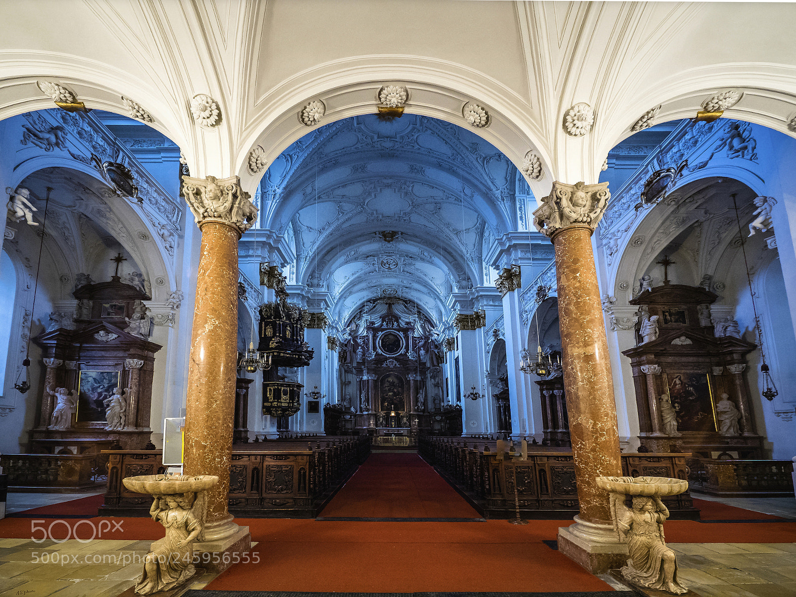 Olympus OM-D E-M1 sample photo. The old cathedral in photography