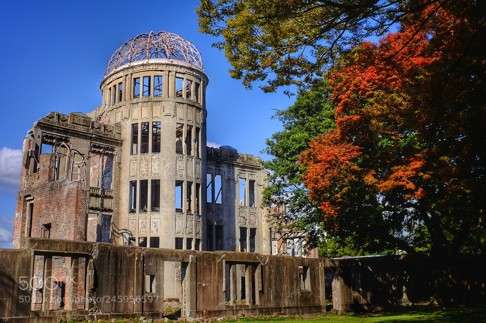 Fujifilm X100T sample photo. Hiroshima photography