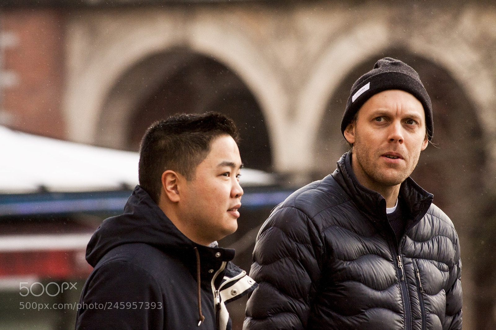 Canon EOS 50D sample photo. Two guys waiting for photography