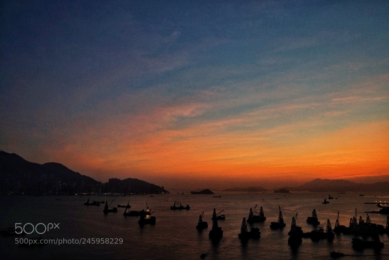 Sony a7R II sample photo. Mysterious sunset light up photography