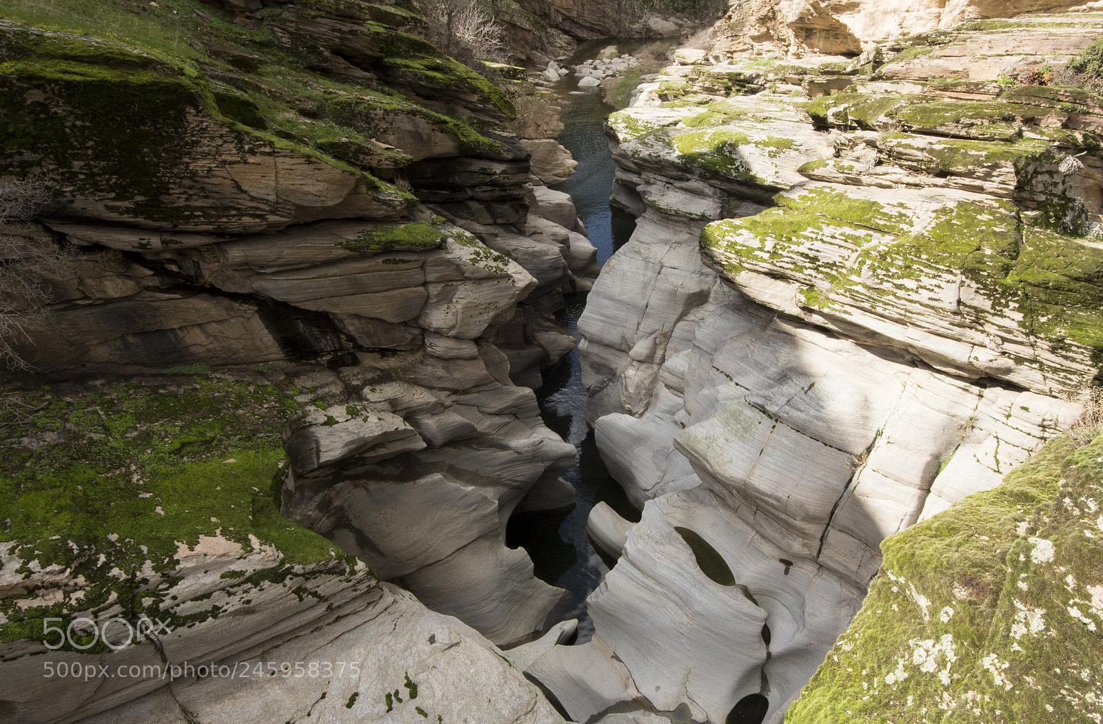 Canon EOS 700D (EOS Rebel T5i / EOS Kiss X7i) sample photo. Canyon photography