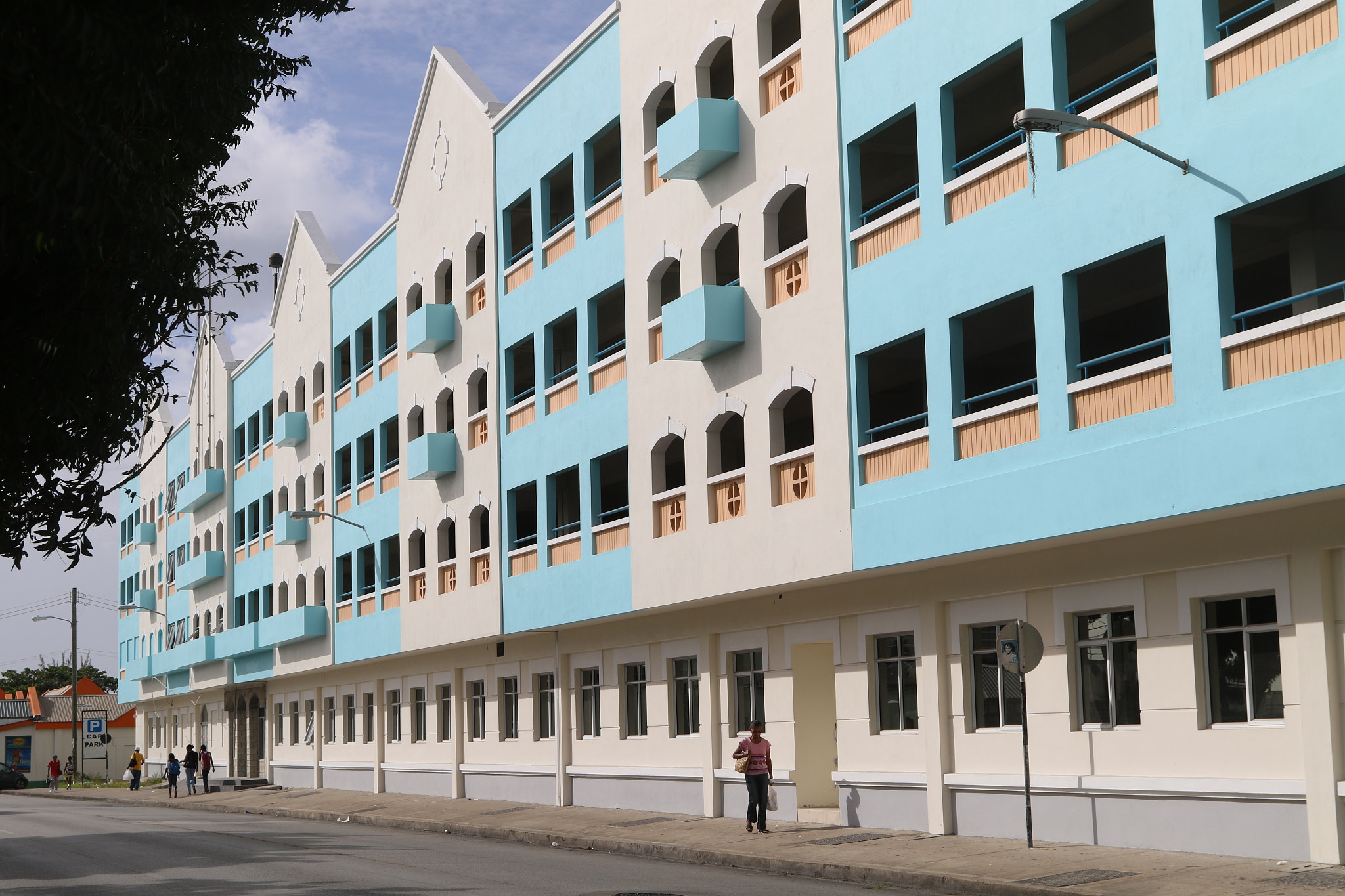 Canon EF 24-105mm F4L IS USM sample photo. Barbados modern architecture in bridgetown photography