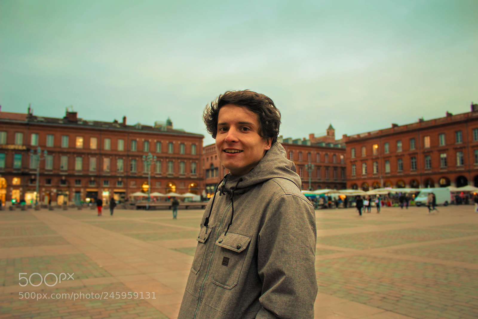 Canon EOS 1200D (EOS Rebel T5 / EOS Kiss X70 / EOS Hi) sample photo. Love in toulouse photography