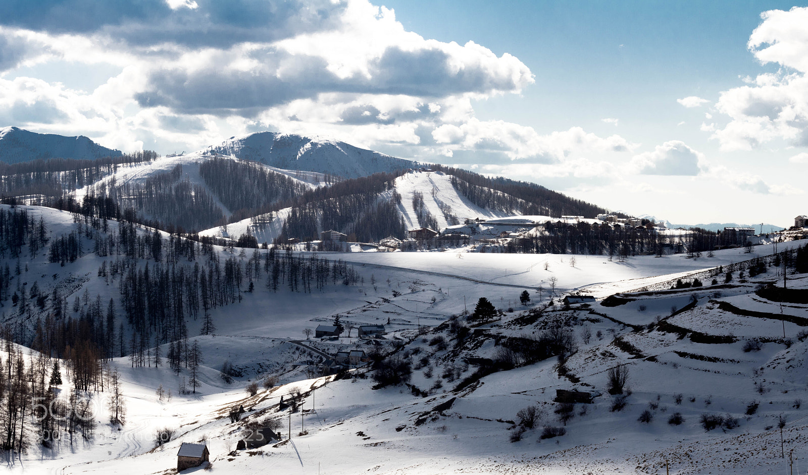 Canon EOS 750D (EOS Rebel T6i / EOS Kiss X8i) sample photo. Winter feeling photography