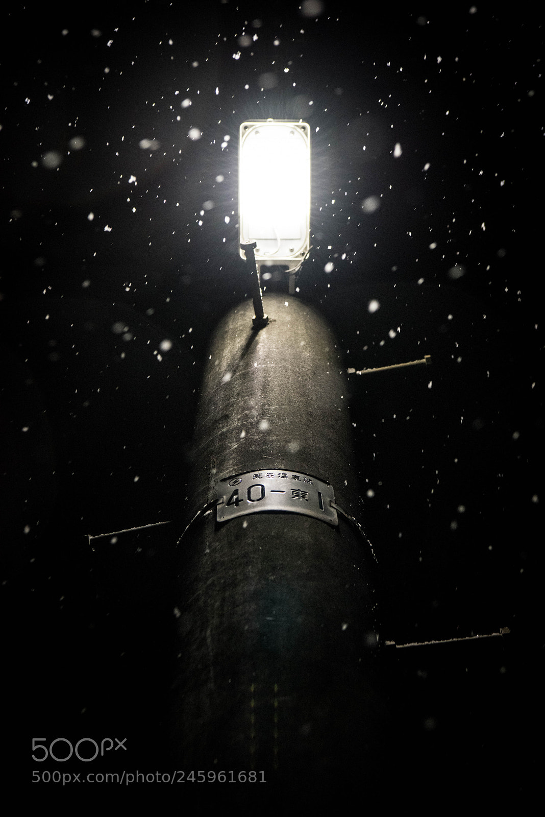 Nikon D810 sample photo. Street light photography