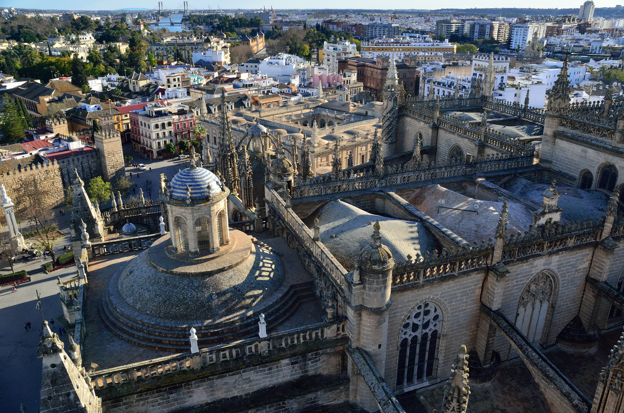 Nikon D7000 + Sigma 18-125mm F3.8-5.6 DC HSM sample photo. View from la giralda photography