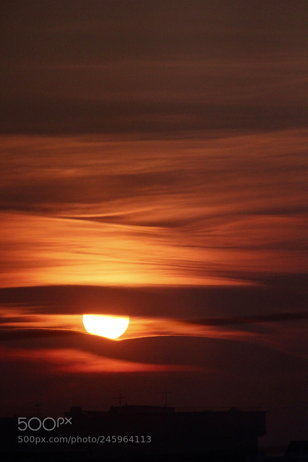Canon EOS 550D (EOS Rebel T2i / EOS Kiss X4) sample photo. The eye of sky photography