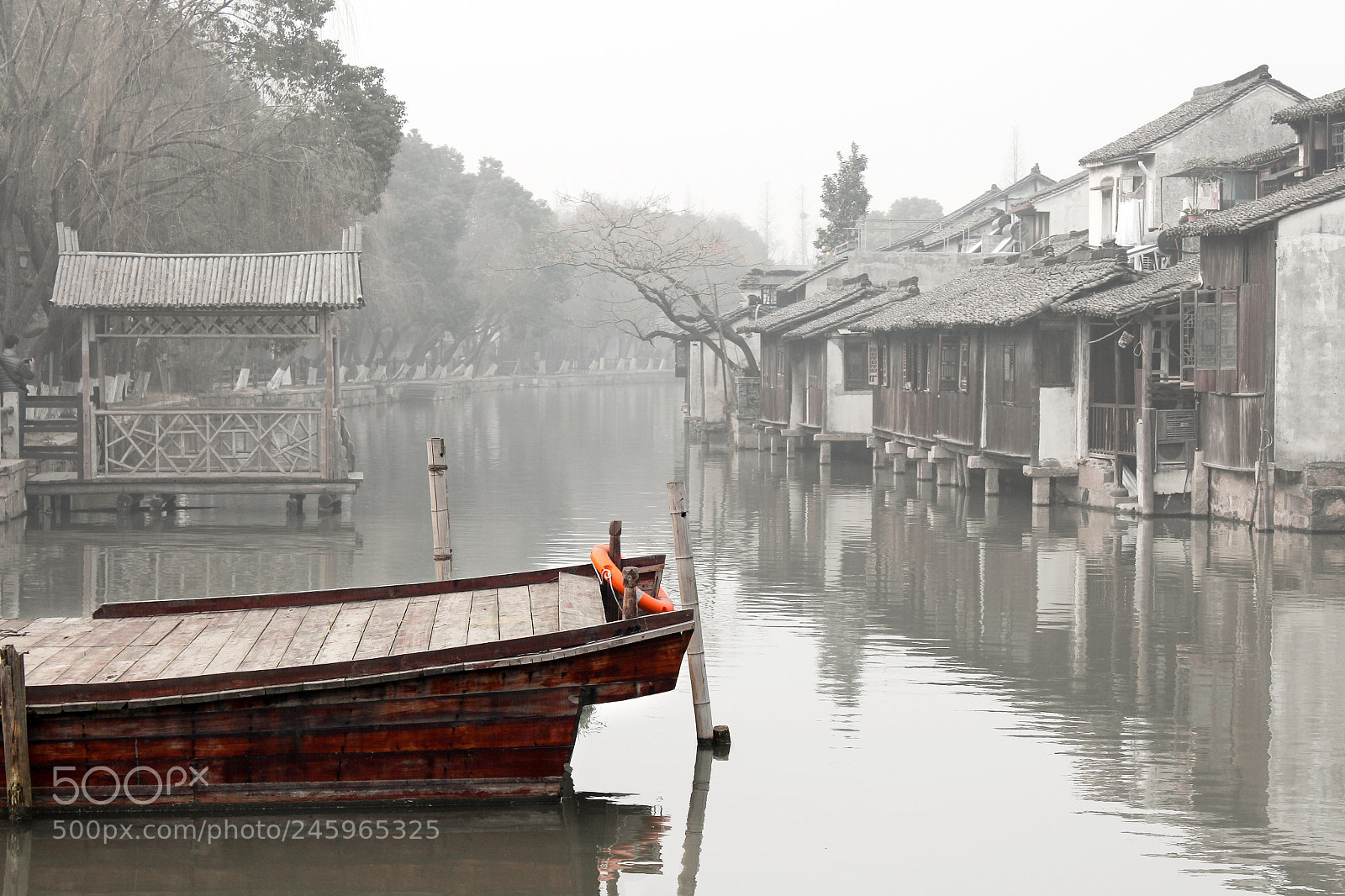 Canon EOS 650D (EOS Rebel T4i / EOS Kiss X6i) sample photo. Wuzhen, zhejiang, china. january photography