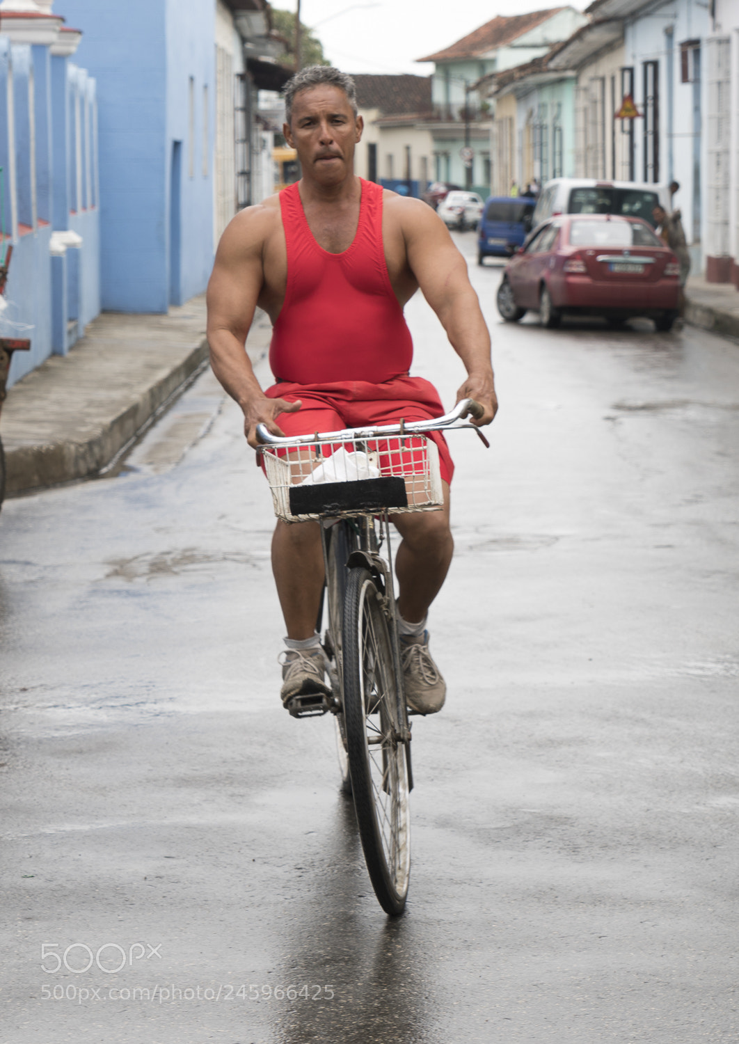 Sony a7R II sample photo. Cyclist with muscle photography