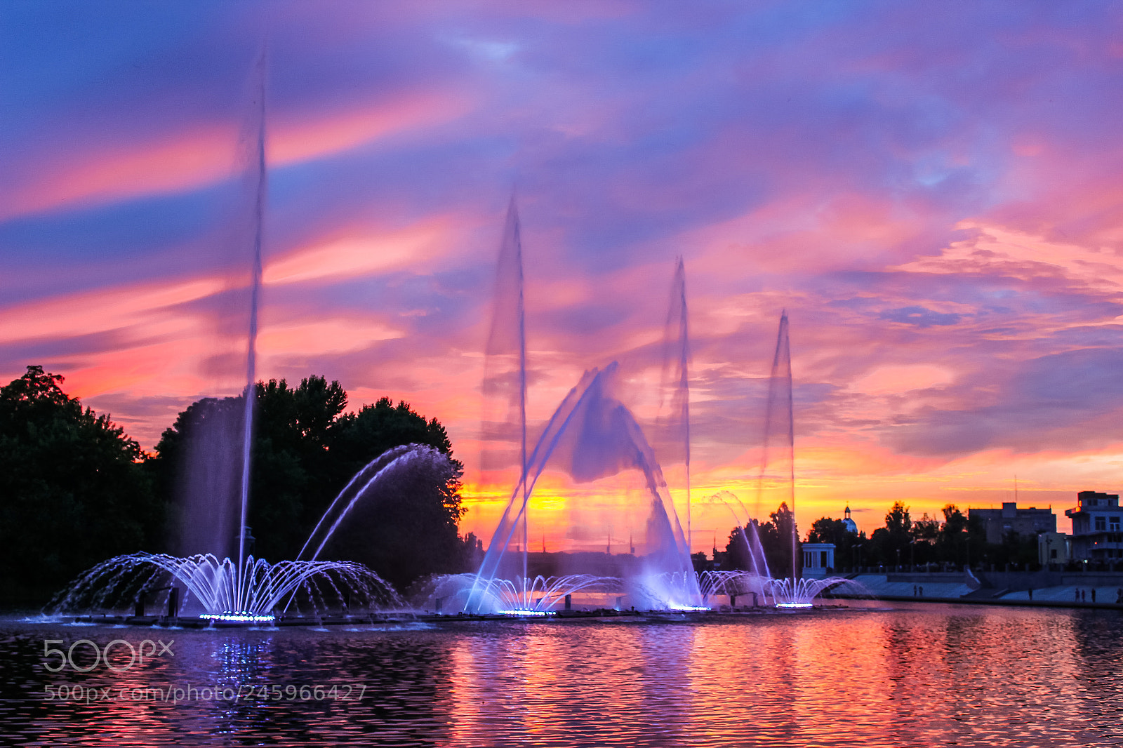 Canon EOS 600D (Rebel EOS T3i / EOS Kiss X5) sample photo. City music fountain.Городской музыкальный фонтан. photography