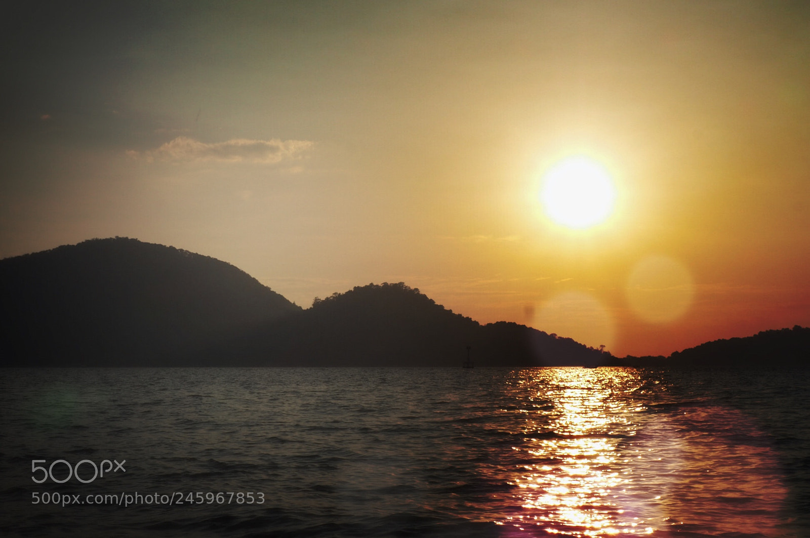 Olympus OM-D E-M10 II sample photo. Wait for sunset photography