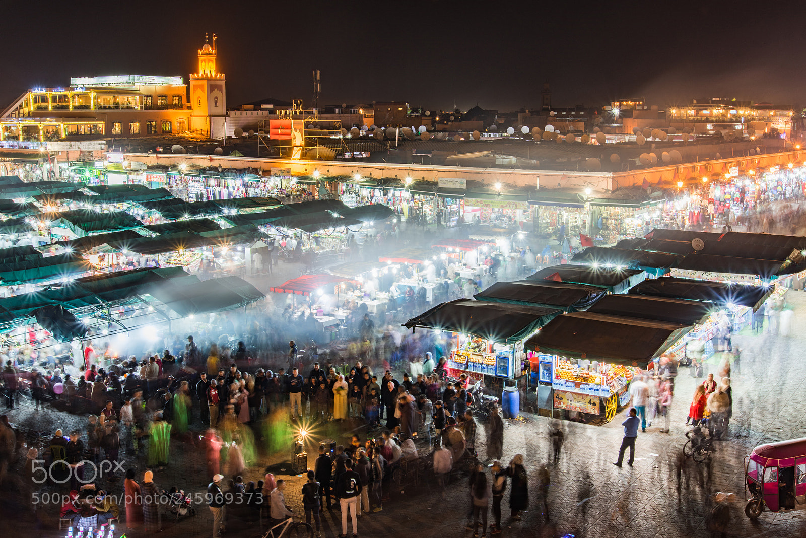 Nikon D810 sample photo. Famous local market square photography