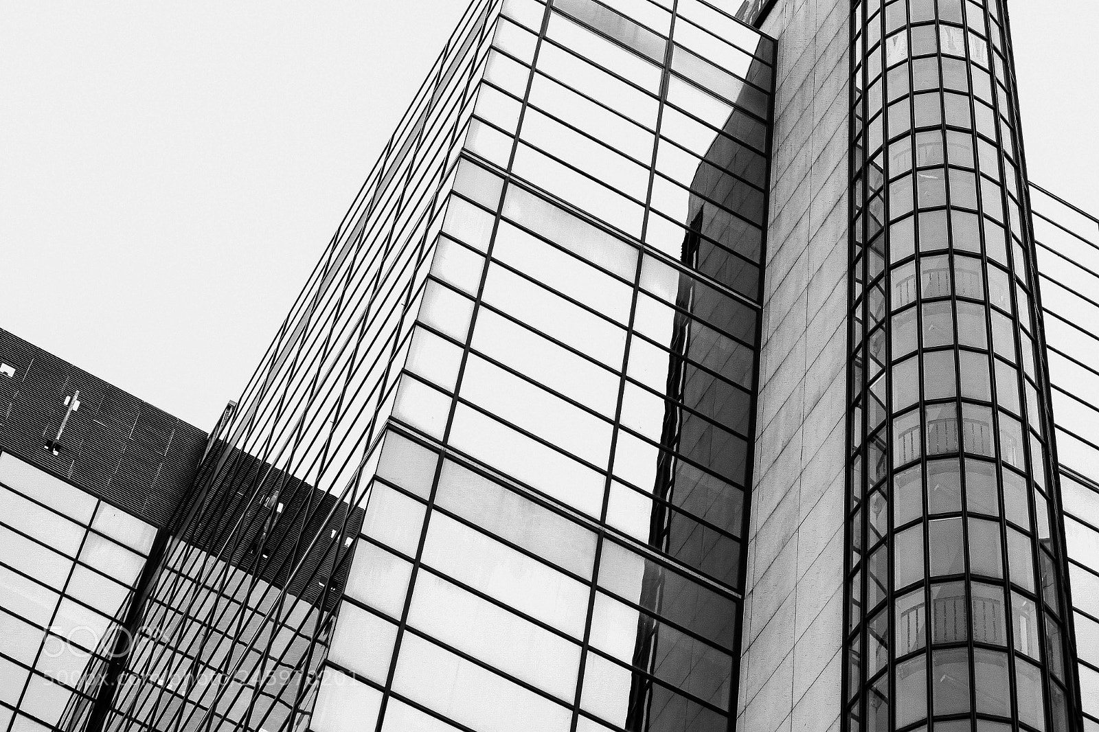 Canon EOS 500D (EOS Rebel T1i / EOS Kiss X3) sample photo. Cardiff architecture photography