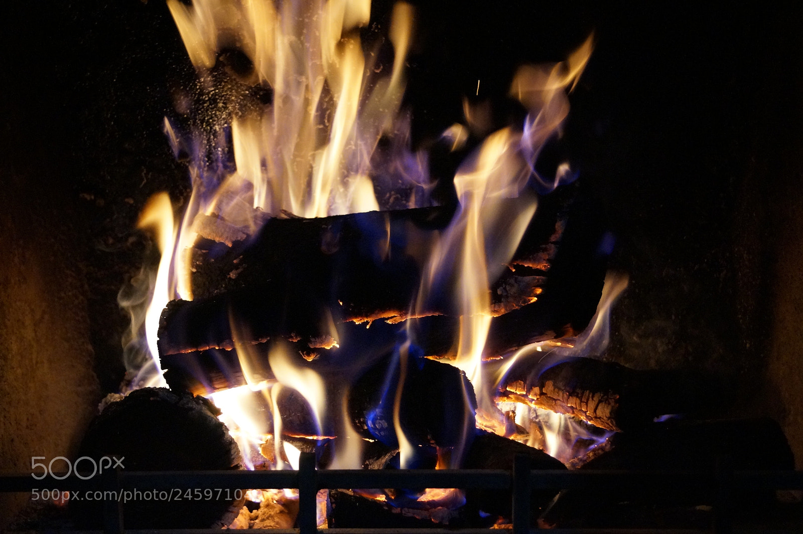 Sony SLT-A58 sample photo. Play with fire ? photography