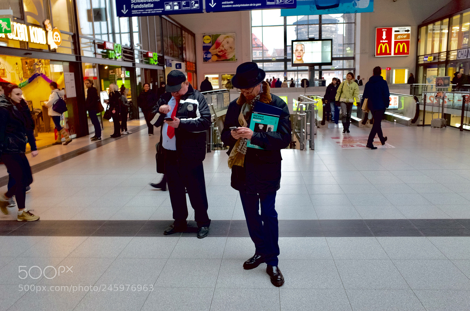 Ricoh GR II sample photo. Duobooks photography