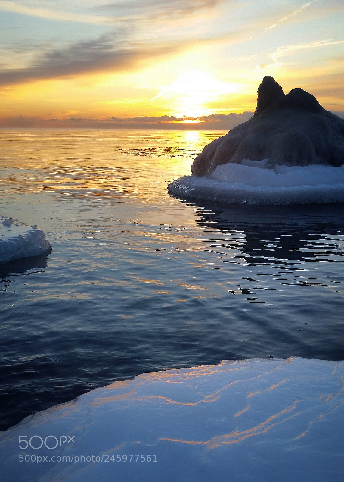 Samsung Galaxy S5 sample photo. Icy morning photography