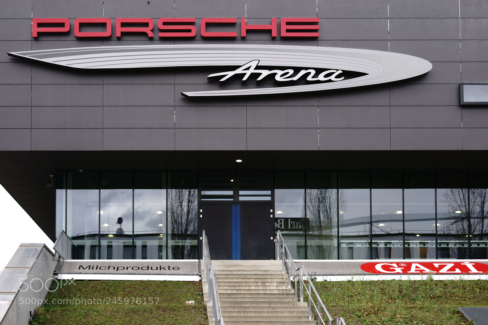Sony a7 II sample photo. Porsche arena stuttgart photography