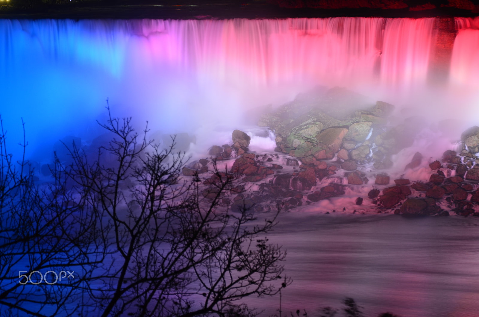 AF Zoom-Nikkor 28-105mm f/3.5-4.5D IF sample photo. Niagara falls winter 2017 photography