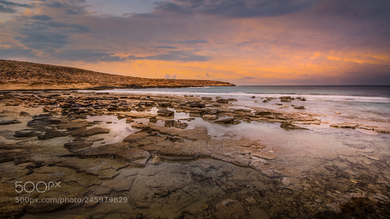 Canon EOS 60D sample photo. Sunset at ‫‬rocky beach photography