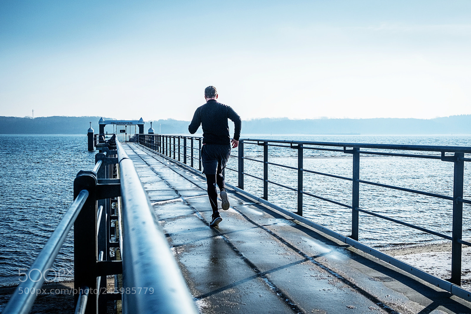 Fujifilm X-E1 sample photo. Running to the sea. photography