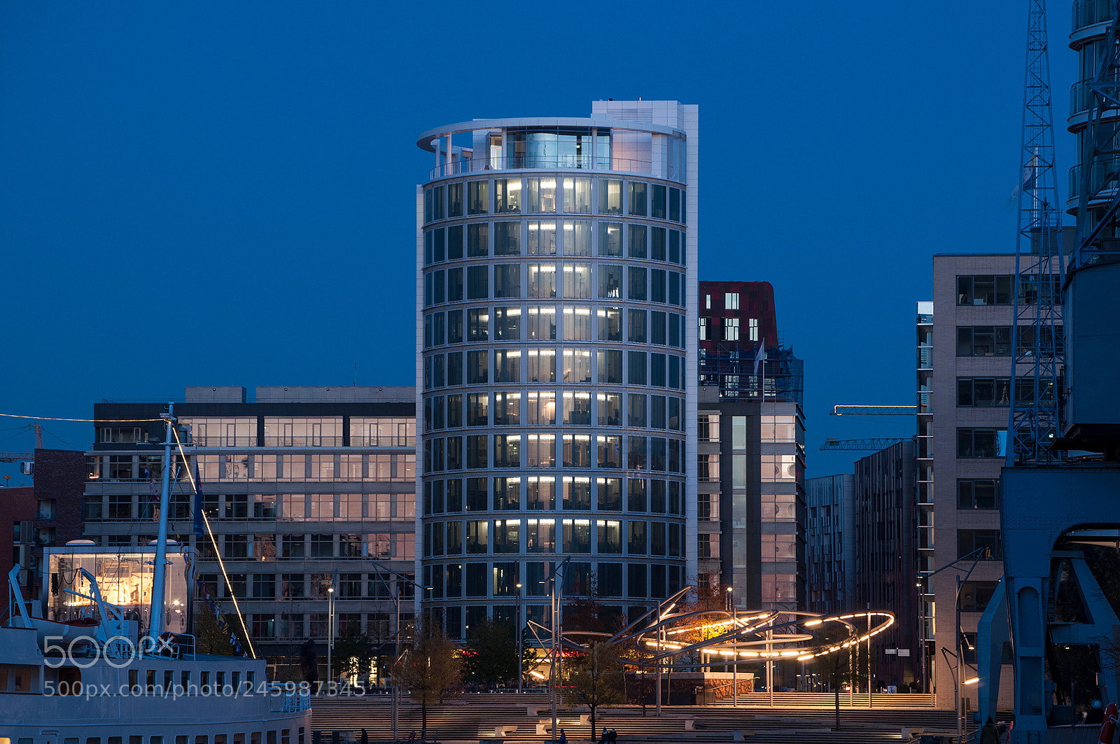 Nikon D5000 sample photo. Hamburg hafencity photography