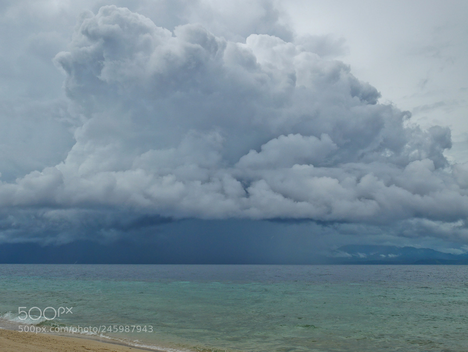 Panasonic Lumix DMC-GX85 (Lumix DMC-GX80 / Lumix DMC-GX7 Mark II) sample photo. Stormy, december 2017, philippines photography