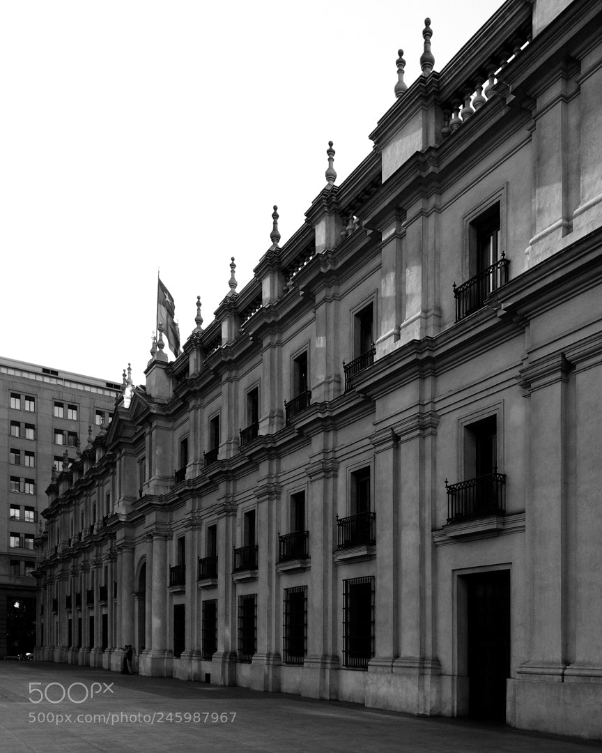 HUAWEI P9 sample photo. Palacio la moneda photography