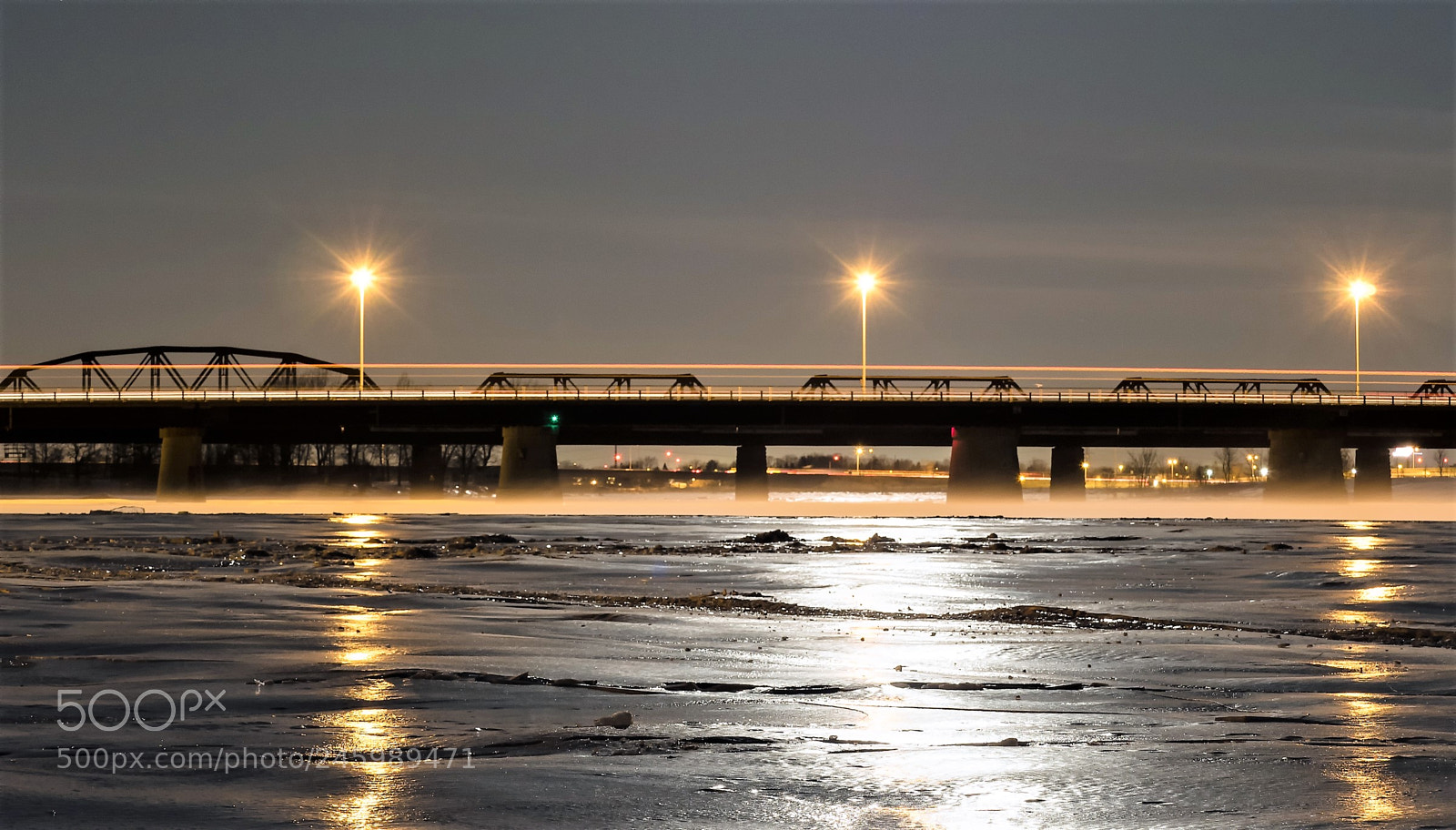 Olympus OM-D E-M5 II sample photo. Bridge over the frozen photography