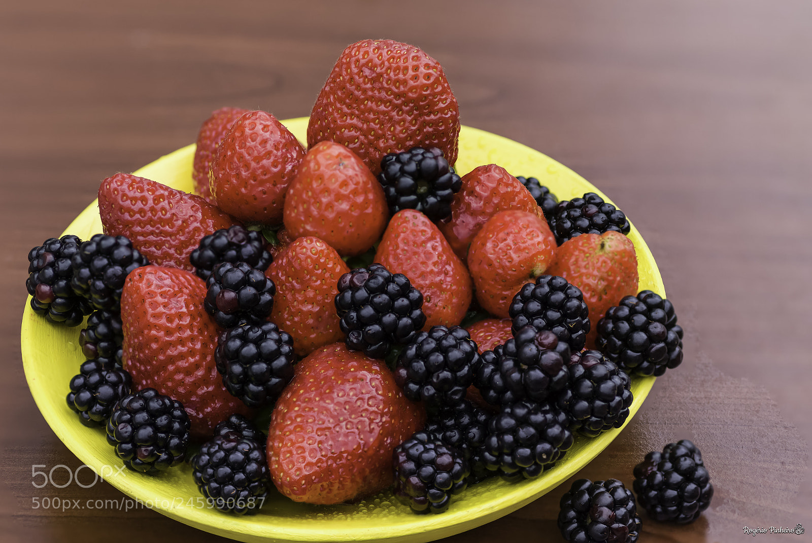 Canon EOS 7D Mark II sample photo. Dessert photography