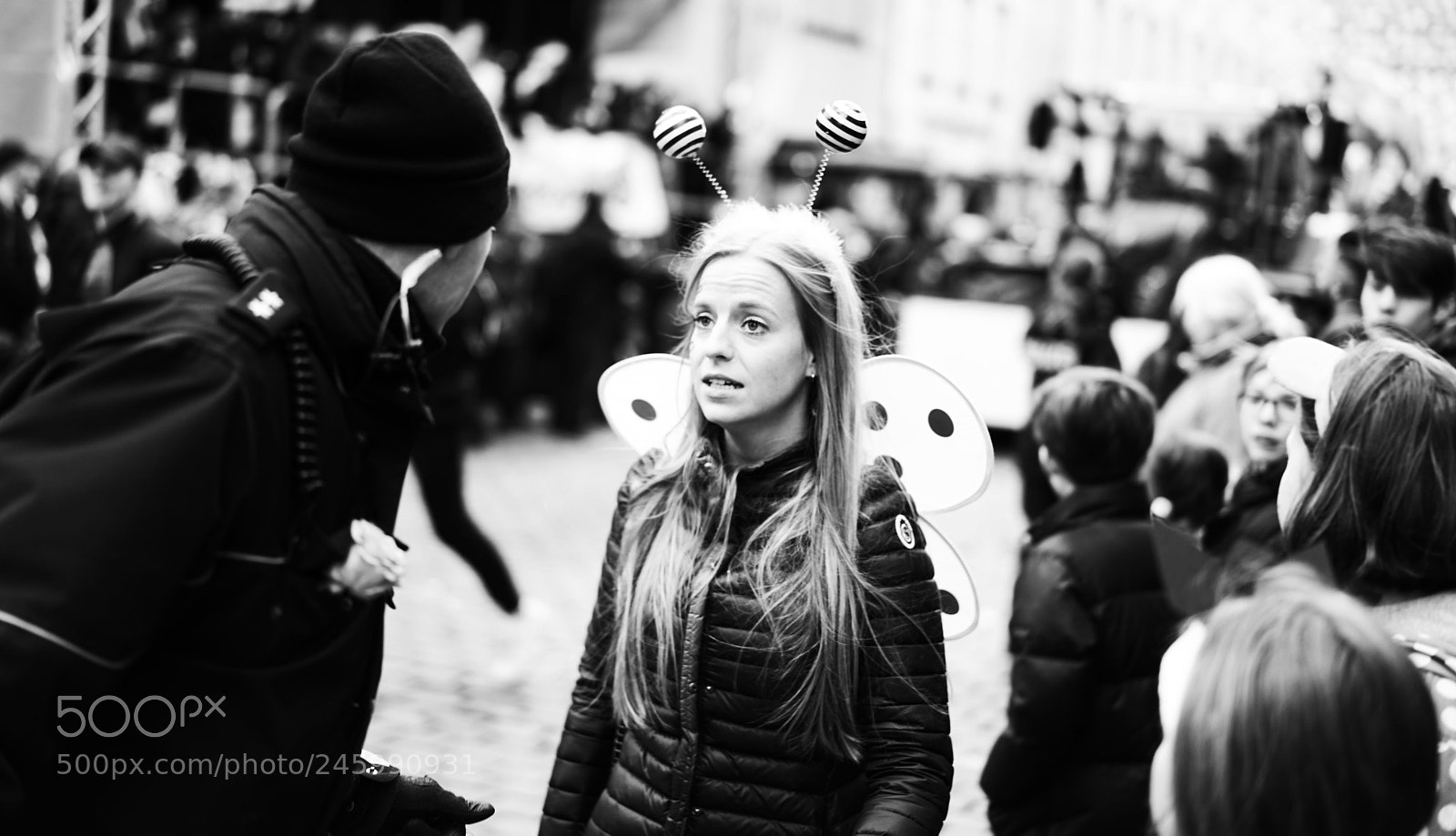Sony a7 sample photo. Karneval/street photography