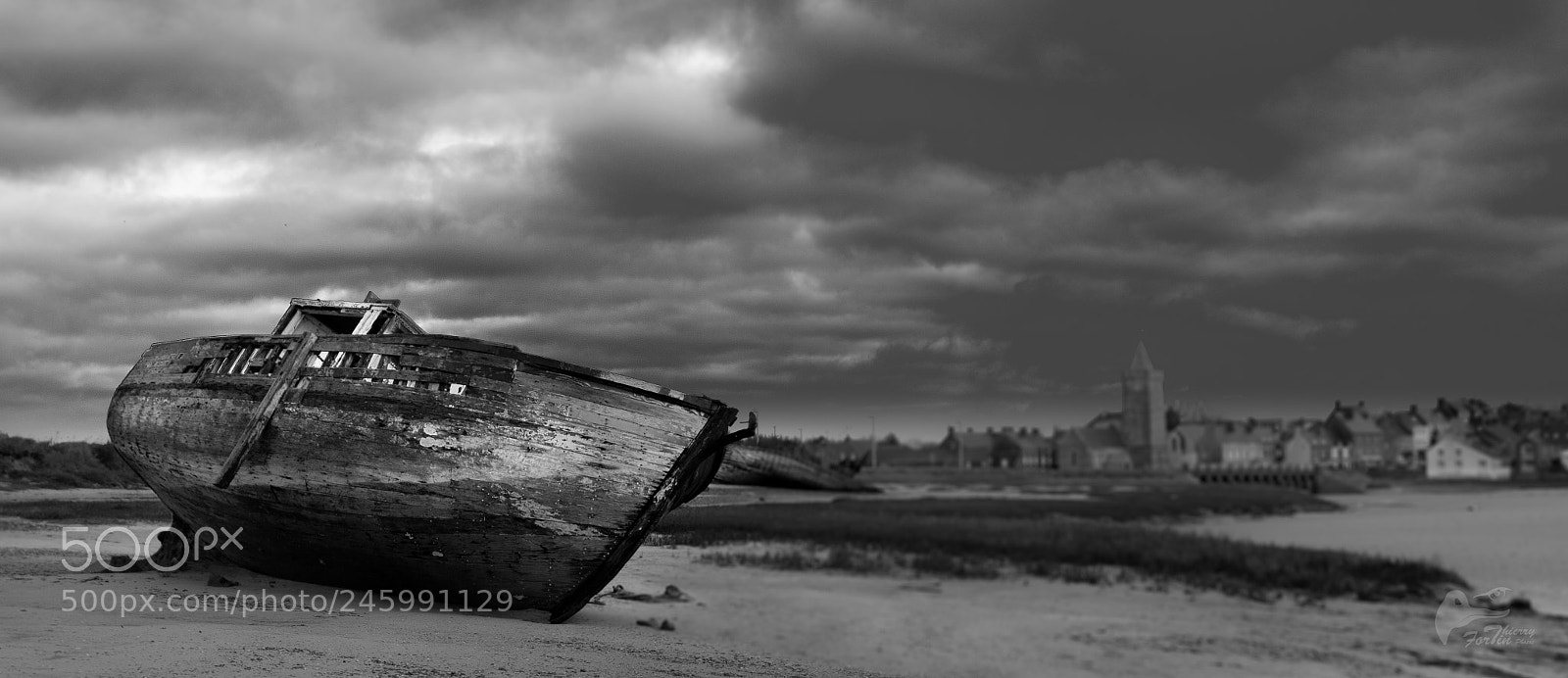 Canon EOS 700D (EOS Rebel T5i / EOS Kiss X7i) sample photo. Epave photography