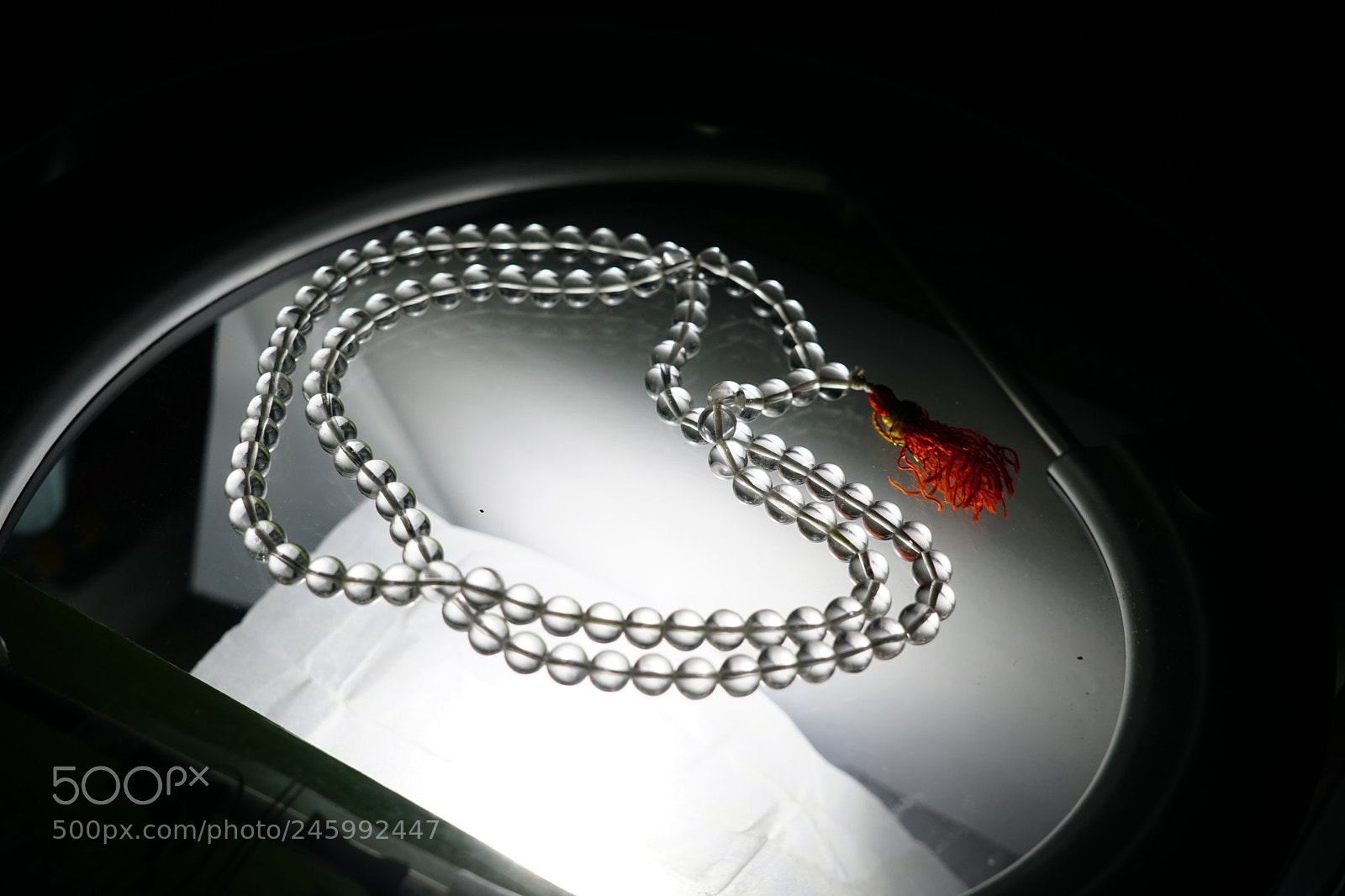 Sony a6300 sample photo. Crystal clear crystal bead photography