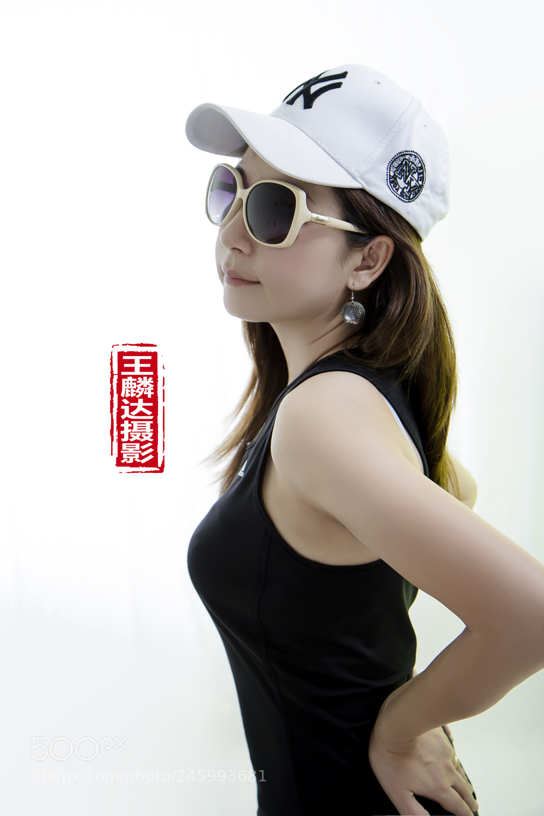 Canon EOS 60D sample photo. Cap girl photography