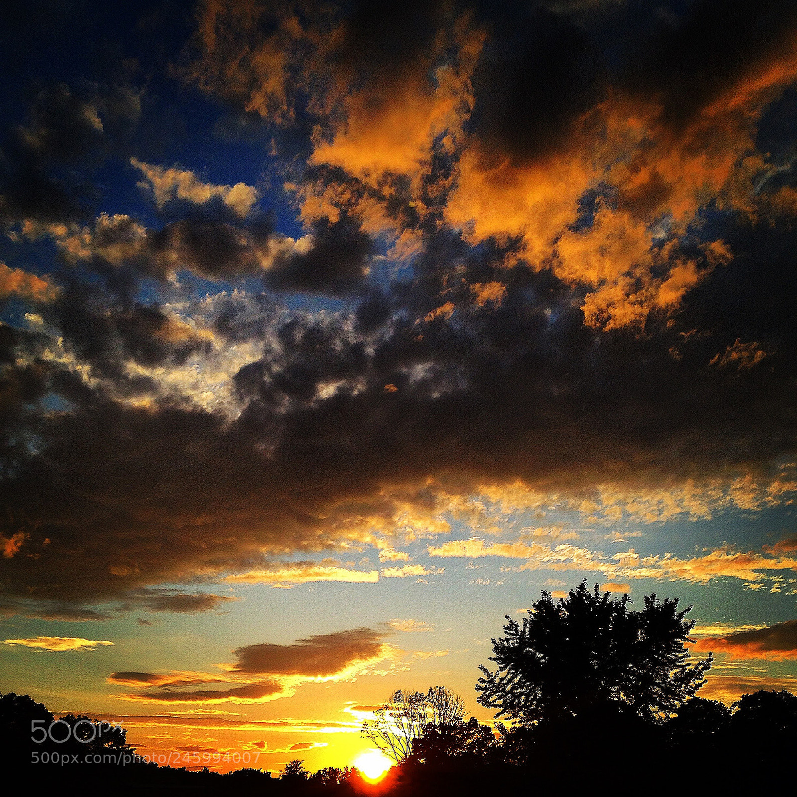 Apple iPhone 4S sample photo. Strange clouds photography