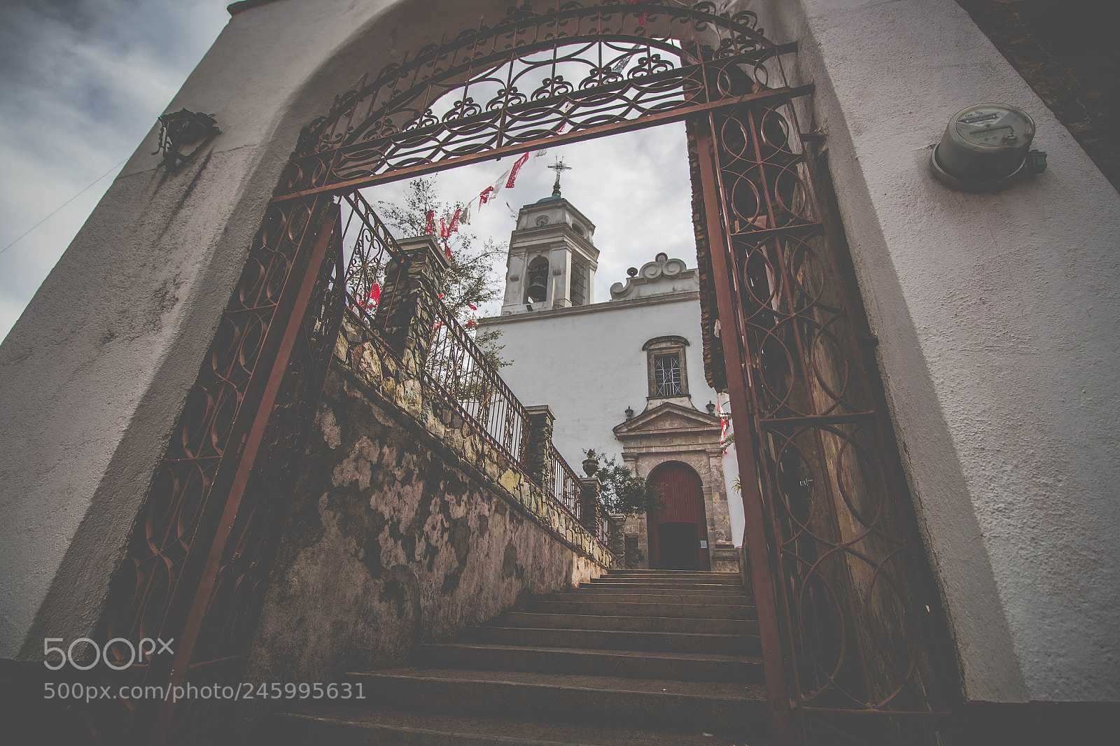 Canon EOS 700D (EOS Rebel T5i / EOS Kiss X7i) sample photo. Iglesia photography