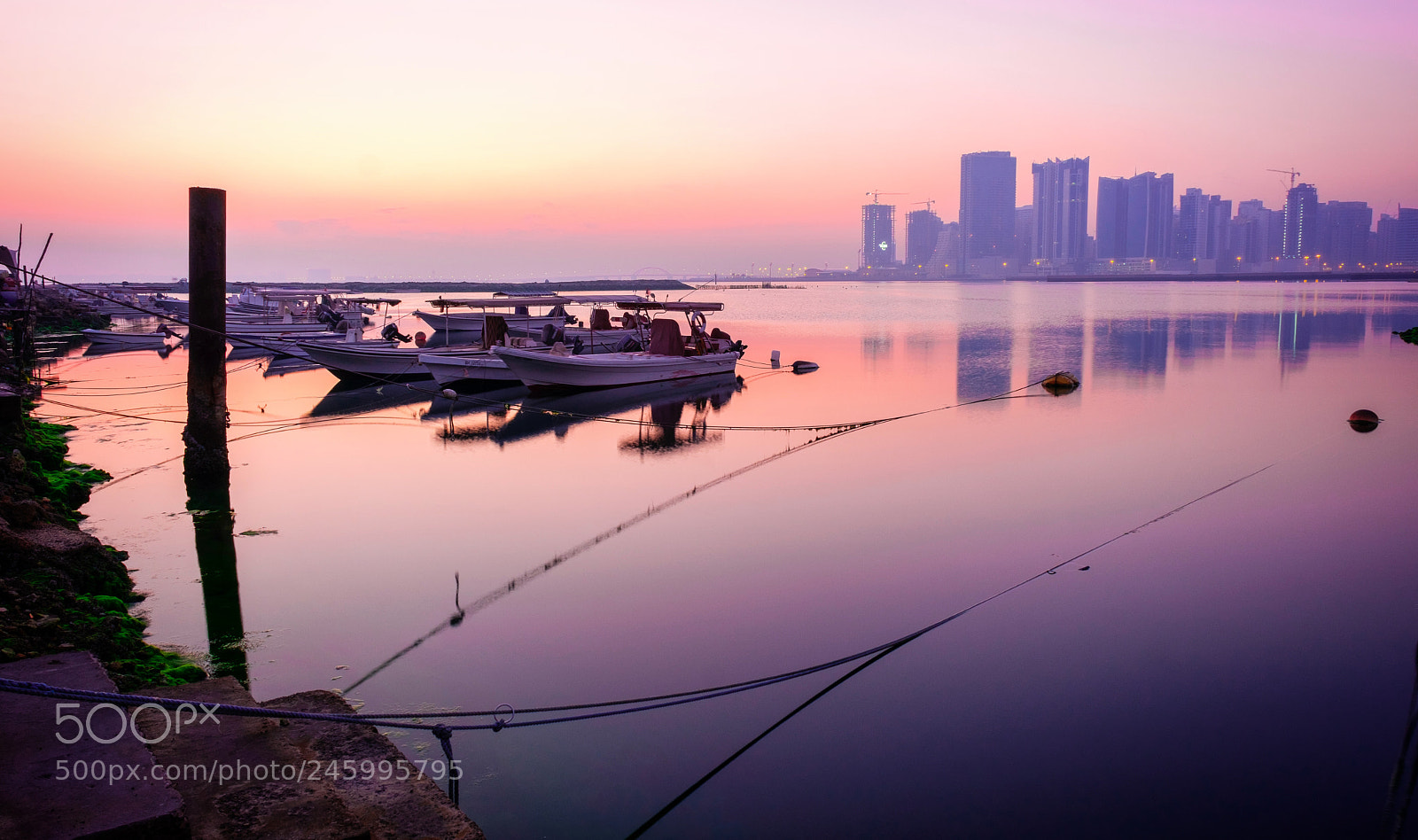 Fujifilm X-T2 sample photo. Sunrise at the berth photography