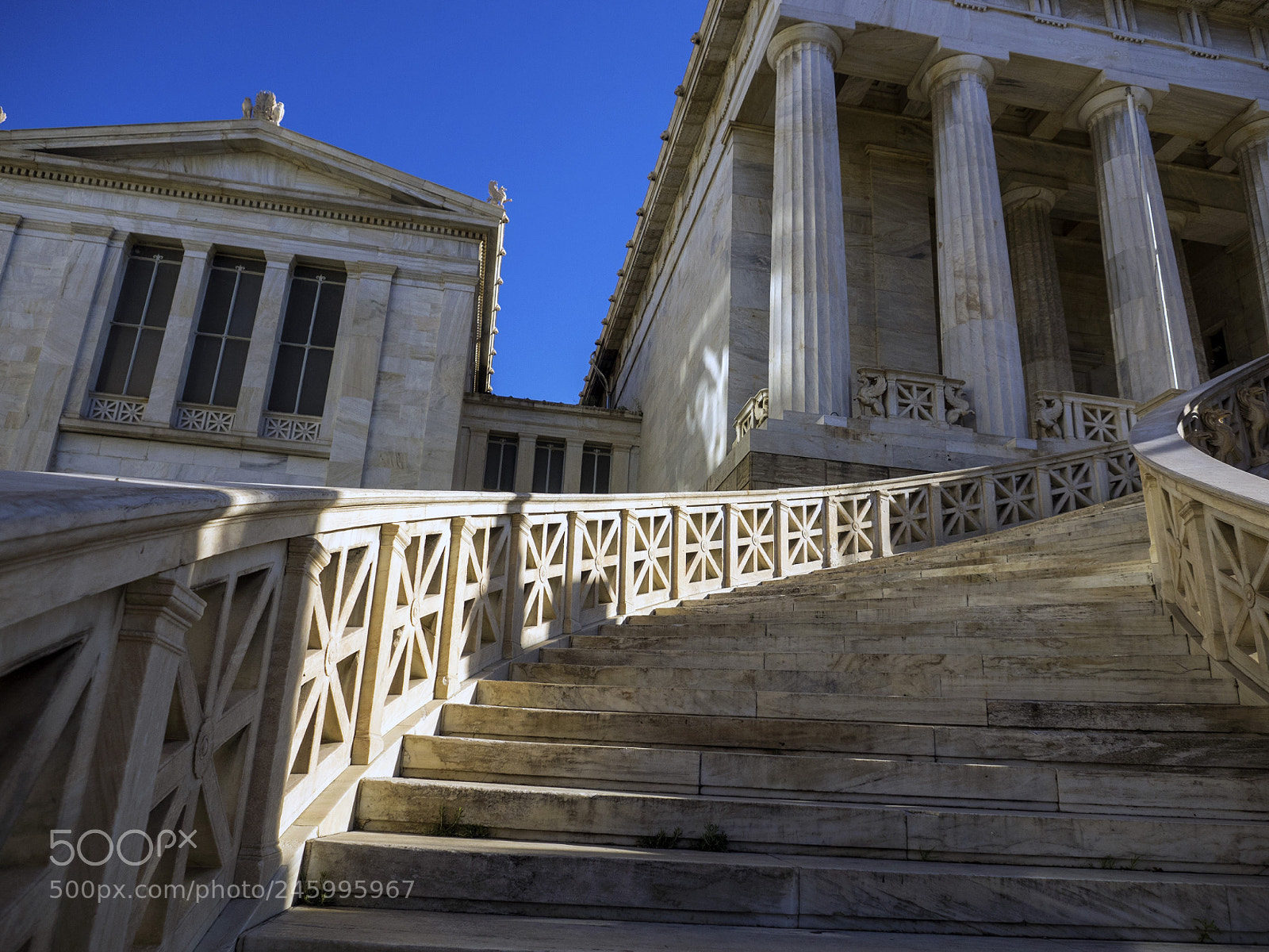 Olympus OM-D E-M1 sample photo. Athens.. photography