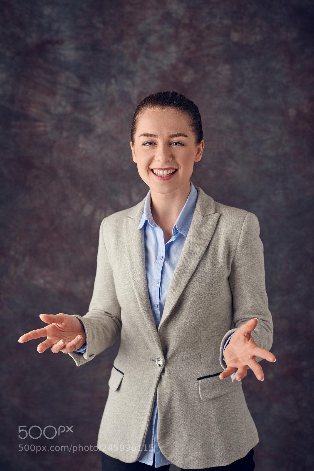 Nikon D800 sample photo. Young smiling professional woman photography