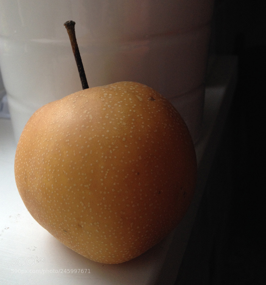 Apple iPhone 4S sample photo. Asian pear photography