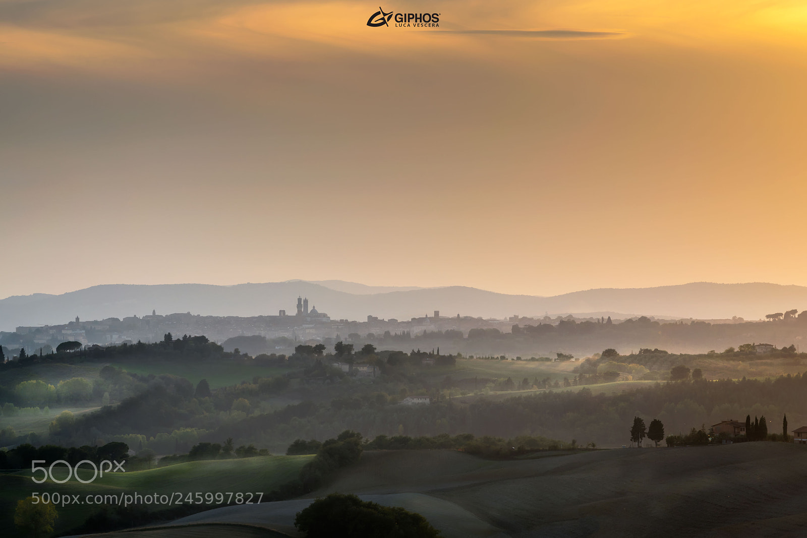 Nikon D850 sample photo. Tramonti senesi ! photography