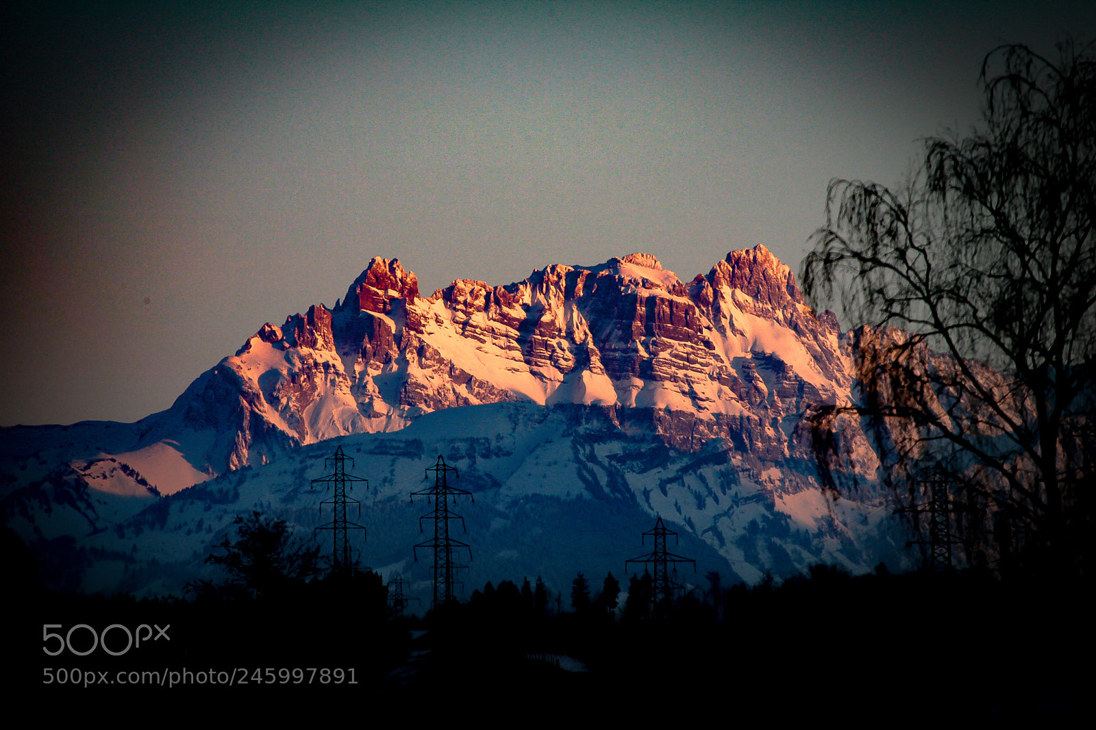 Canon EOS-1D Mark II sample photo. Mauntain with sun photography