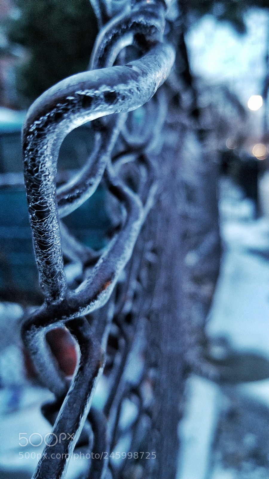 Samsung Galaxy S8 sample photo. Ice on a fence photography