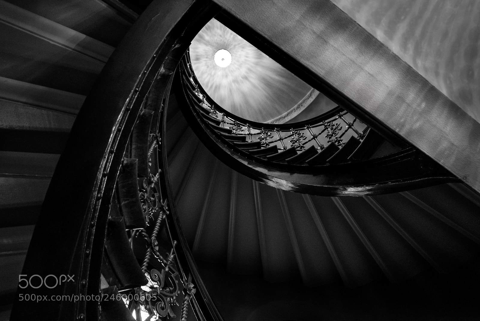 Panasonic Lumix DMC-LX100 sample photo. The staircase photography