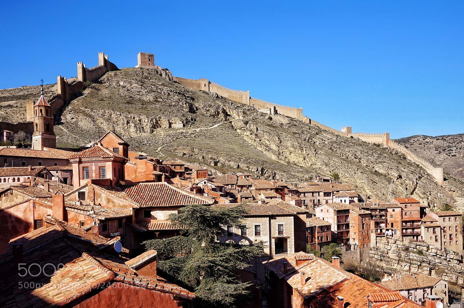Sony Alpha a5000 (ILCE 5000) sample photo. Albarracín desde abajo photography