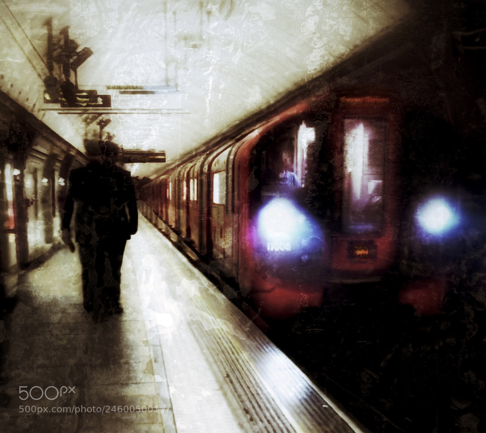 Apple iPhone 7 sample photo. Underground, underground.... photography