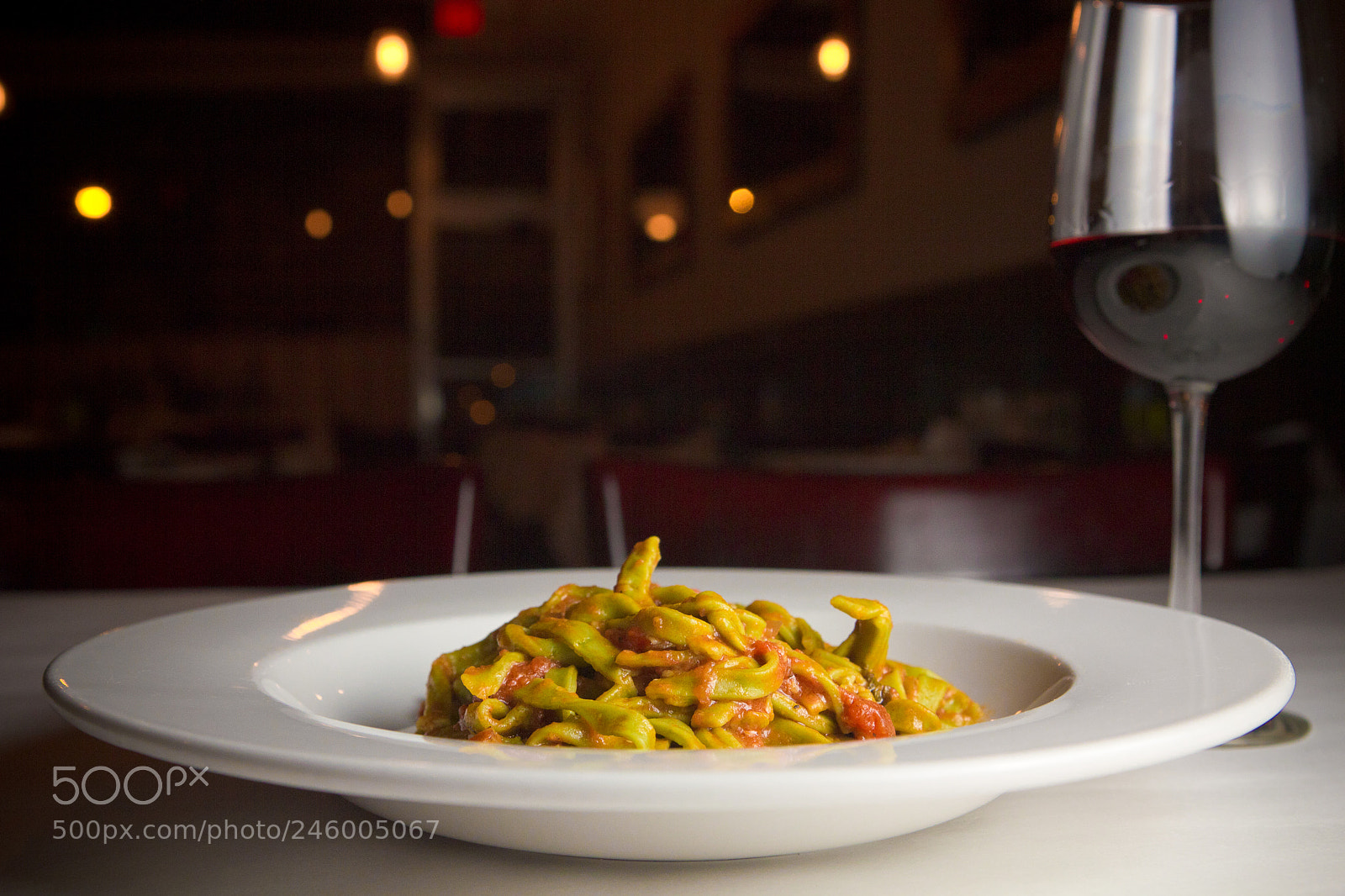 Canon EOS 550D (EOS Rebel T2i / EOS Kiss X4) sample photo. Pasta plate photography