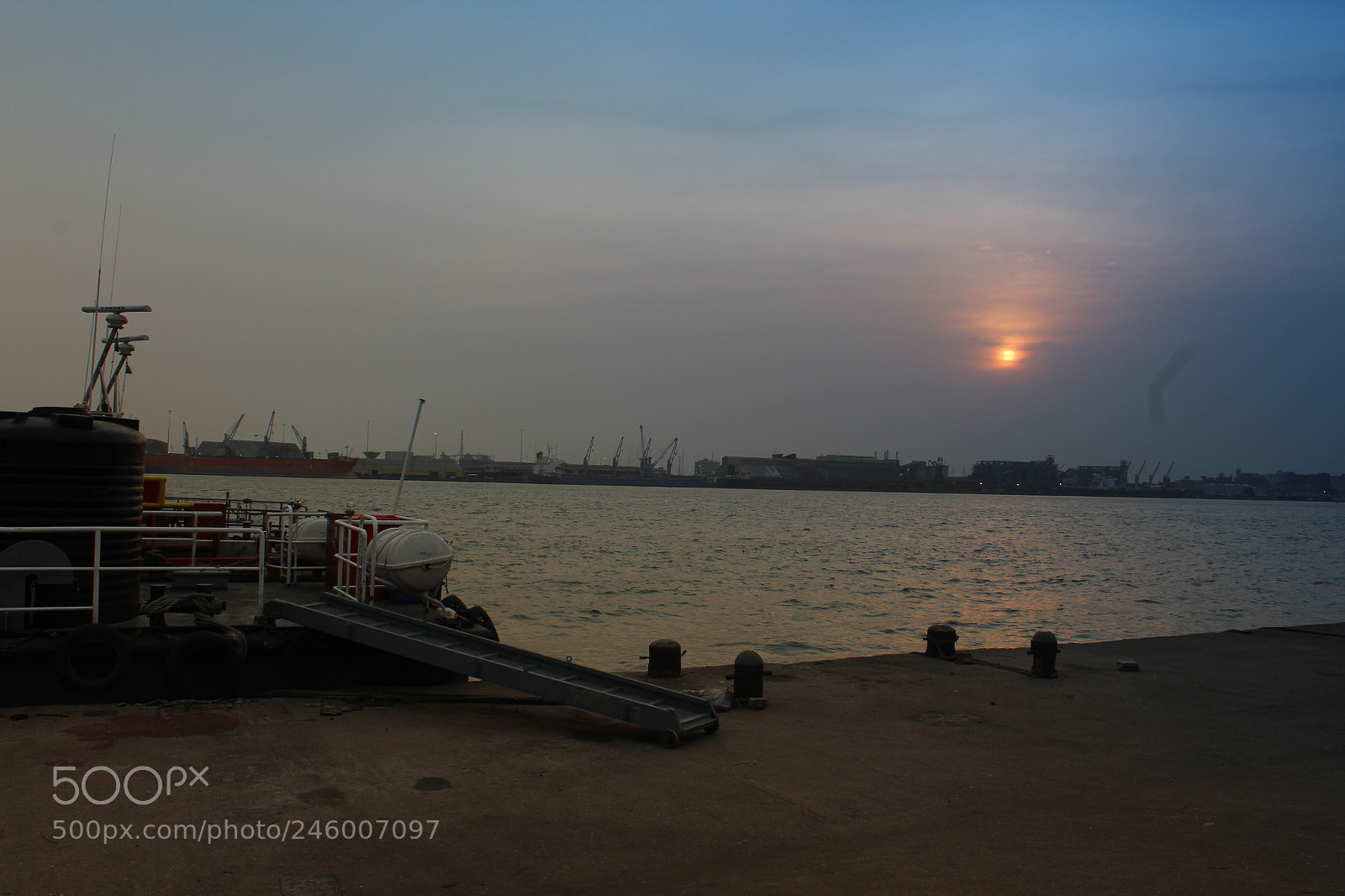 Canon EF-S 18-55mm F3.5-5.6 III sample photo. Blue skyy sunset photography