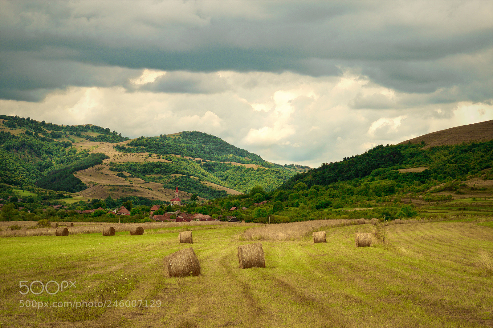 Canon EOS 600D (Rebel EOS T3i / EOS Kiss X5) sample photo. Apuseni, romania photography